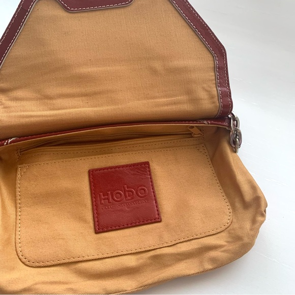 HOBO The Original Small Red Leather Purse/Bag - Picture 9 of 13